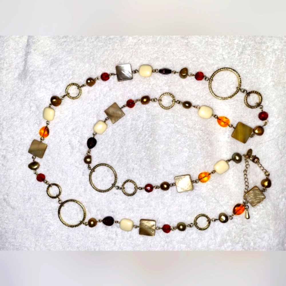 (19")🌷Lia Sophia🌷Cipriani Mother Of Pearl/ Freshwater Pearl Necklace 14"L